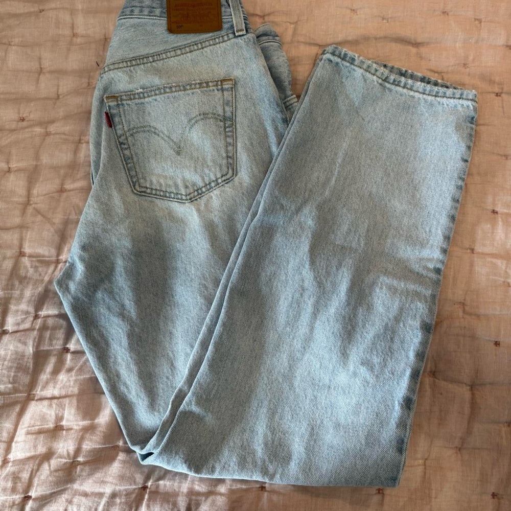 Levi's Light Blue straight leg 501 Jeans